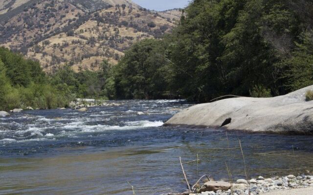 Rio Sierra Riverhouse