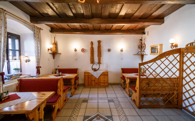 Penzión - Restaurant Atrium