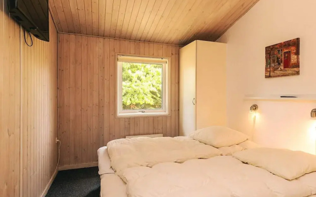 4 Star Holiday Home in Vaeggerlose