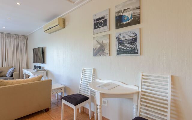 San Lameer Villa Rentals 14105
