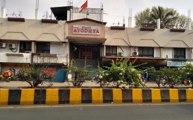 Hotel Grand Ayodhya
