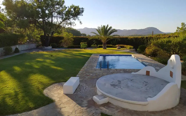 Villa Paradisos