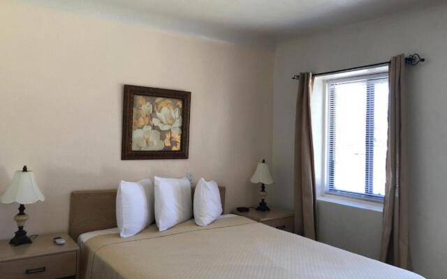 Arizona 9 Motor Hotel