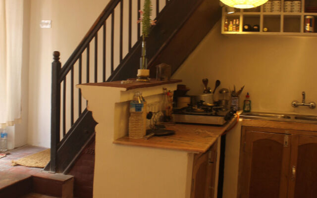 3 Rooms by Pauline