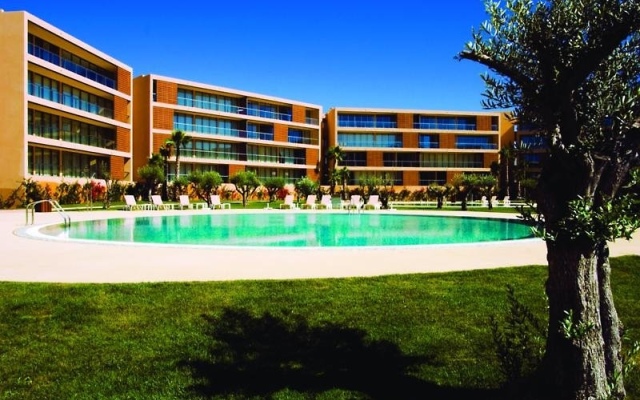 Salgados Beach Vila das Lagoas