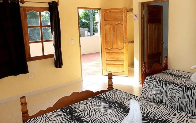 Hostal La Maison B&B TRINIDAD