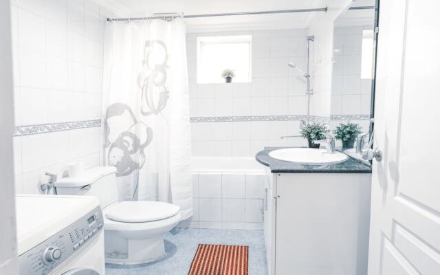 Sunrise Stays Serviced Apartments