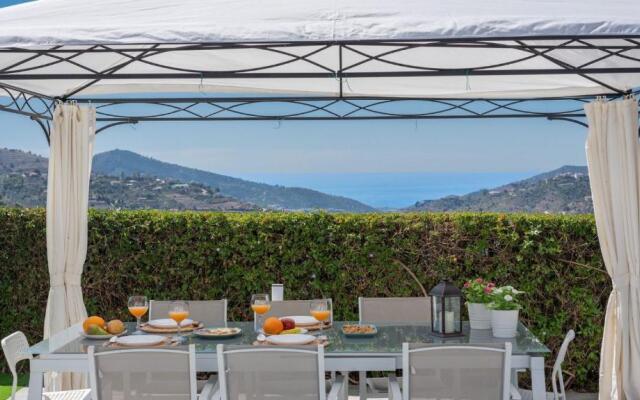 Cortijo Entre Pueblos Competa by Ruralidays