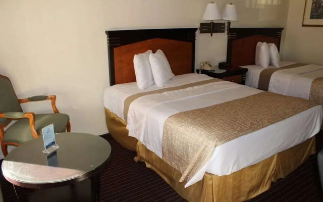 Travelodge by Wyndham Buena Park