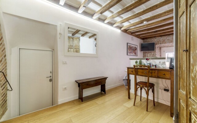 Largo di Torre Argentina Cozy Studio