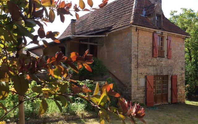 House With 4 Bedrooms in Florimont-gaumier, With Enclosed Garden and W