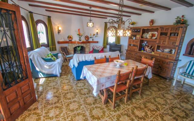 Fustera Pedros - old-style country house in Benissa