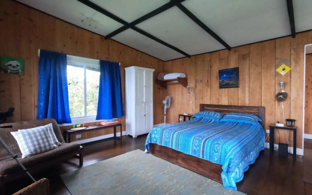 Reventazon River Mountain Lodge