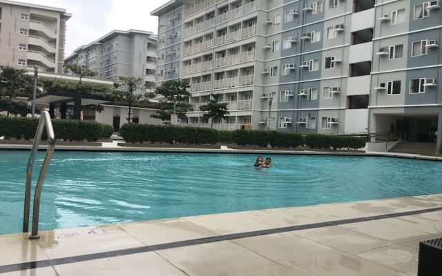 Trees Residences