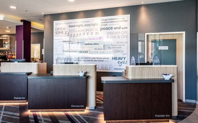 Premier Inn Cologne City Sud Hotel