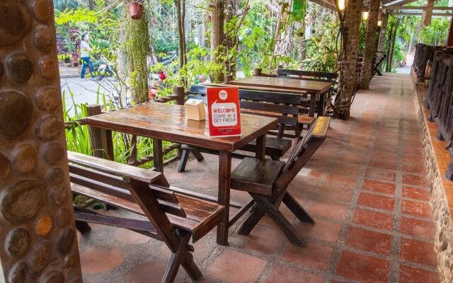 Nida Rooms Sri Phum 72 Central Plaza