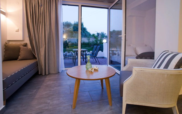 Kapahi Sea View Apartments & Suites