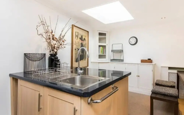 Beautiful 2-bed Flat Notting Hill
