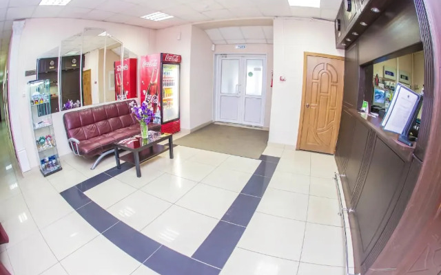 Viktoria - Zuro Hotel