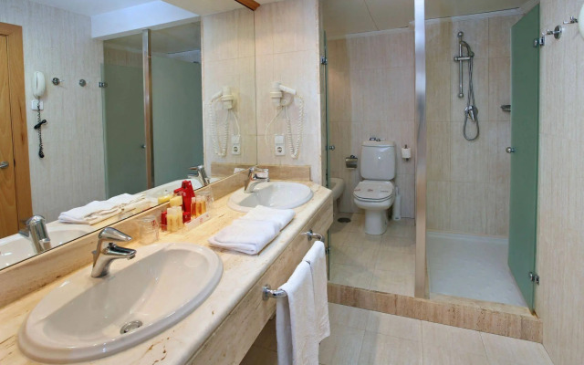 Hotel & Spa Peñíscola Plaza Suites