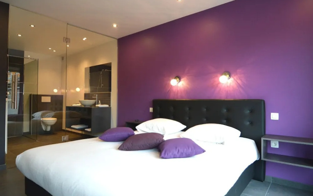 Lavish Villa in Malmedy with Heated Pool, Hot Tub, Infrared Sauna