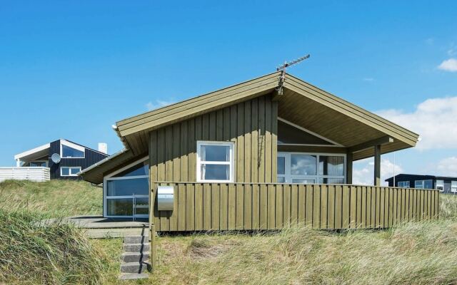 Contemporary Holiday Home in Løkken With Barbecue