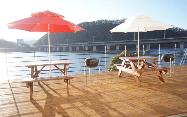 Chuncheon (Nami) Phil motion Pension