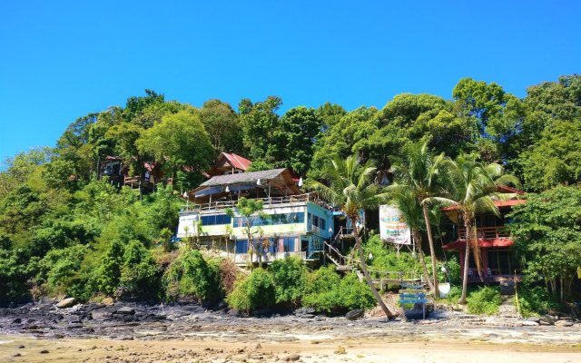 Lanta Marine Park View Resort