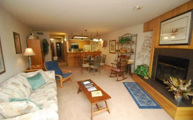 Ski Run by Key to the Rockies