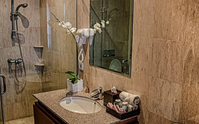 Sara Residence By Nakula