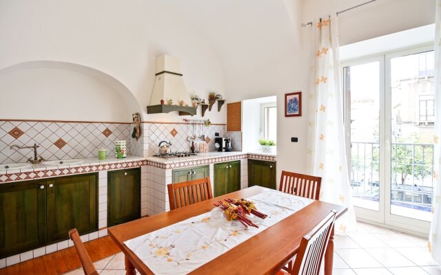 Central Balcony Apartment