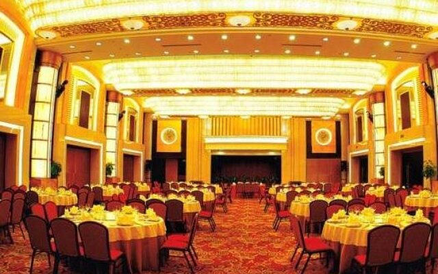 Trilec International Hotel