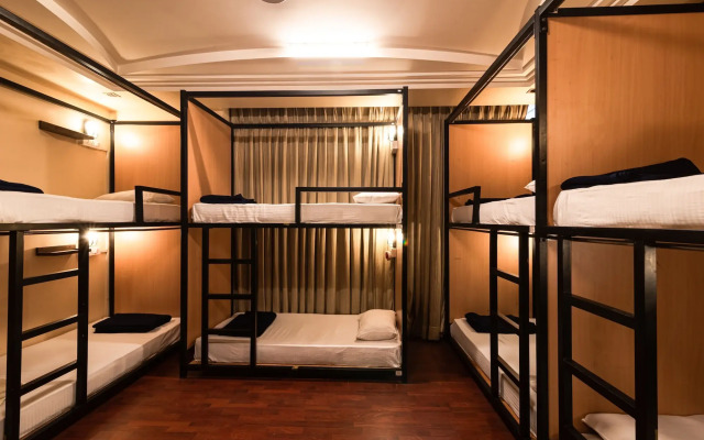 Shubham Vilas - Hostel