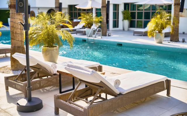 Palmyard Hotel