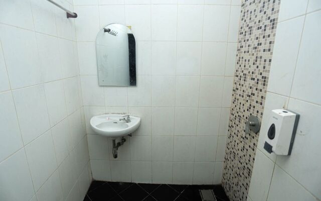 OYO 2524 Royal Borneo Guesthouse