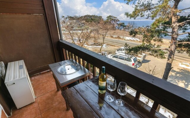 Ganghwa Badabit Pension