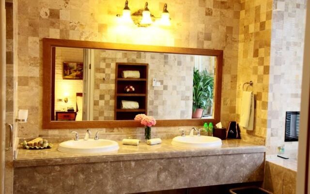 Andes Resort International