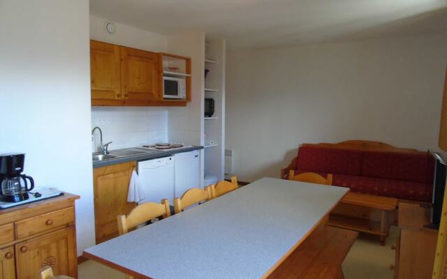 Lou Services Apartment I23 LSI 001