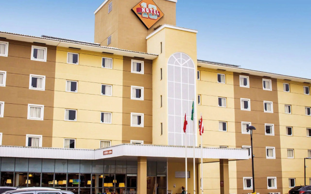 Hotel 10 Blumenau