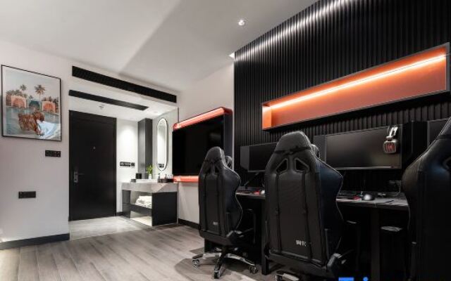 Pursue Waves E-Sports Hotel (Shanghai New International Expo Center)