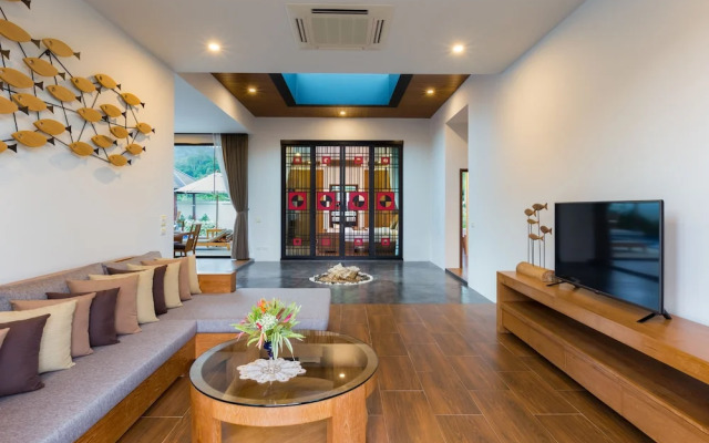 Nai Harn Baan-Bua