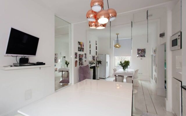 5 Storey 5 Bedroom House in Kilburn