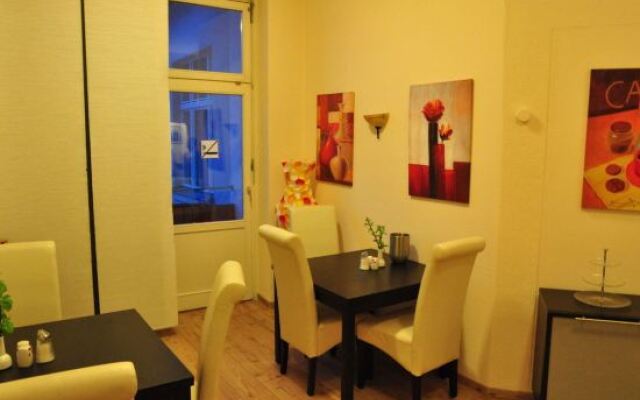 Charlotten Apartments am Ku'damm