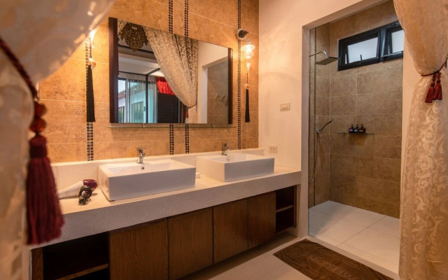 Oriental 3br Pool Villa