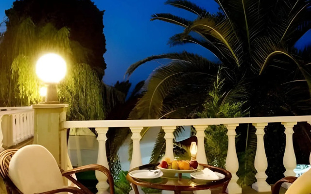 Hotel Dionyssos