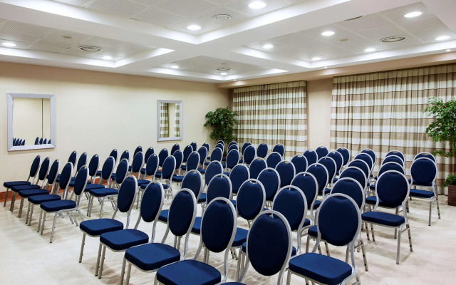 NH Timisoara Hotel