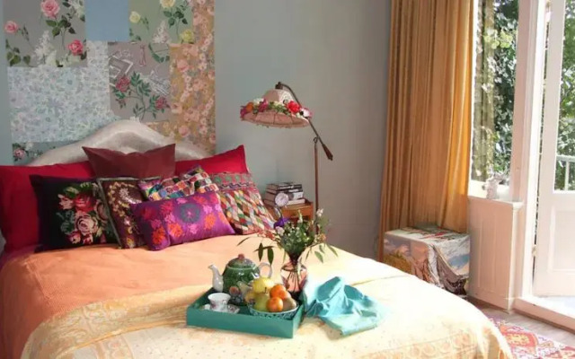 Colourful Bed And Breakfast