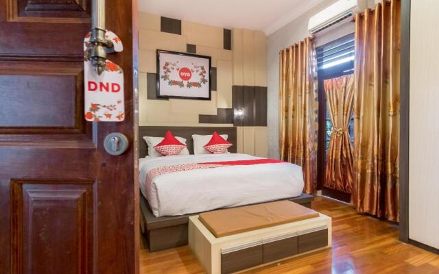 OYO 619 Naufal Guest House Syariah