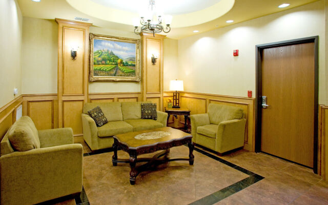Holiday Inn Express & Suites Jourdanton-Pleasanton