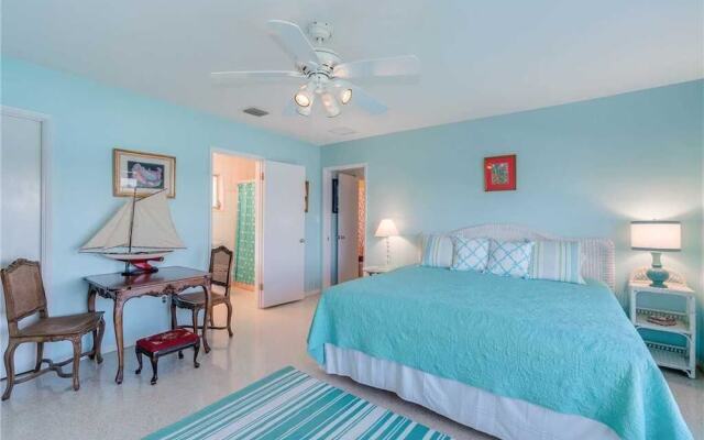 Bayside 294 - Three Bedroom Condo